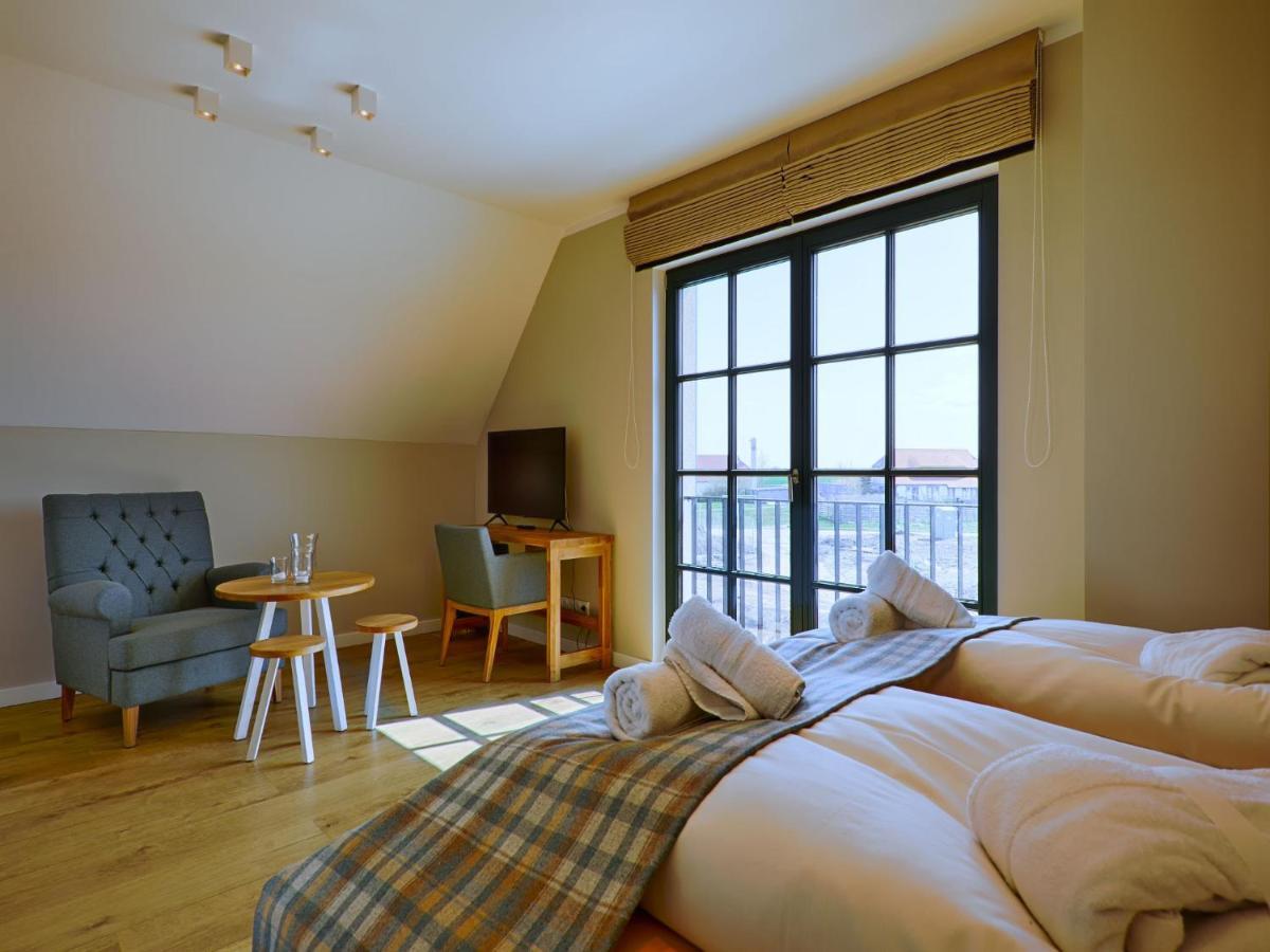 Reetland Am Meer - Premium Reetdachvilla Mit 3 Schlafzimmern, Sauna Und Kamin F23 Дранске Экстерьер фото